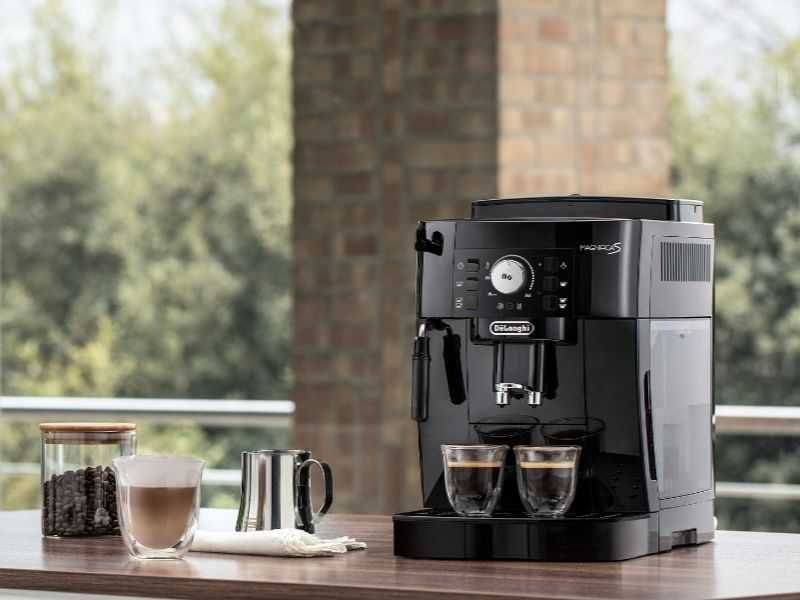 Кафеавтомат De'Longhi Magnifica S ECAM11. 112.B – 1450 W