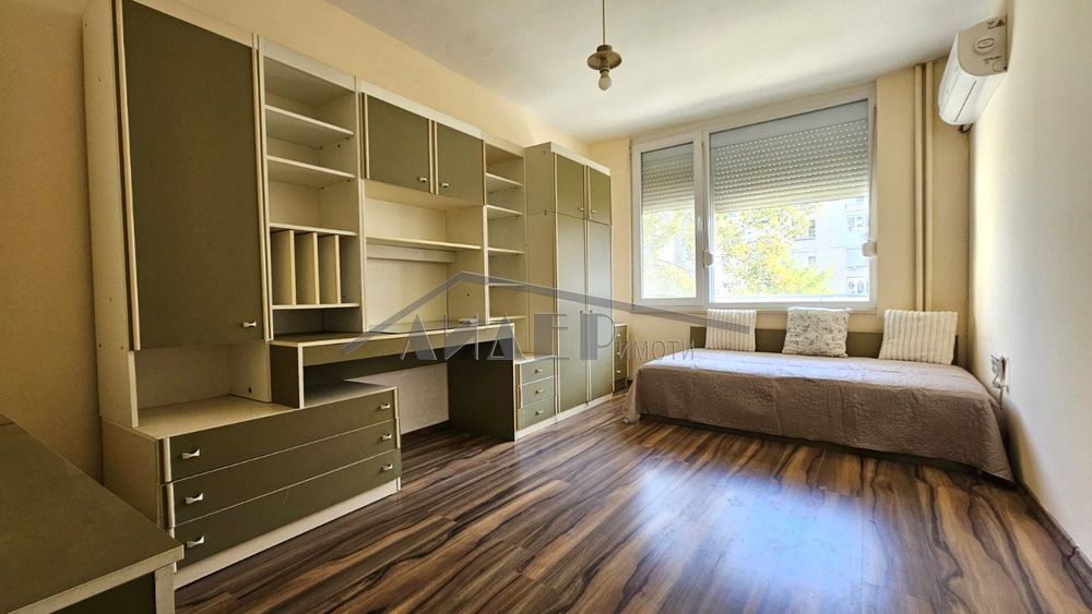 Продава се Тристаен апартамент в Пловдив, Център - 99 кв.м за 2283 €/кв.м - Снимка #11