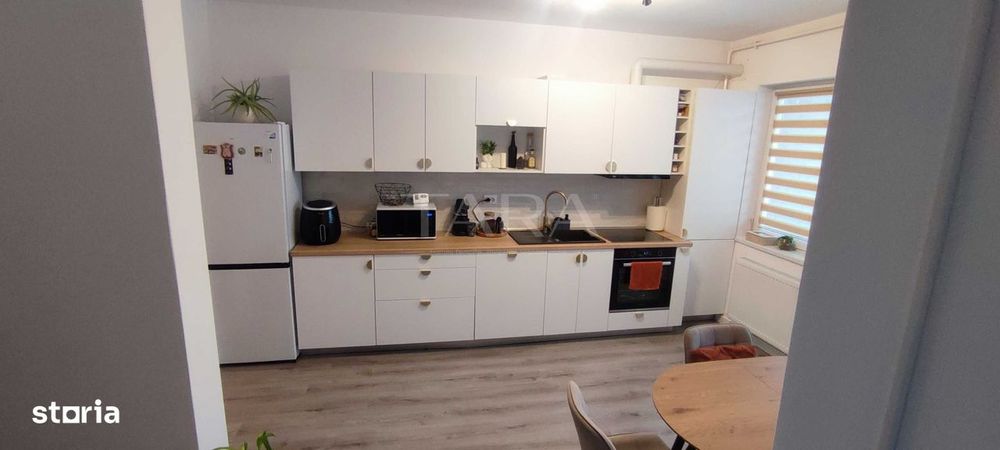 Apartament de vânzare –  Zona Eroilor