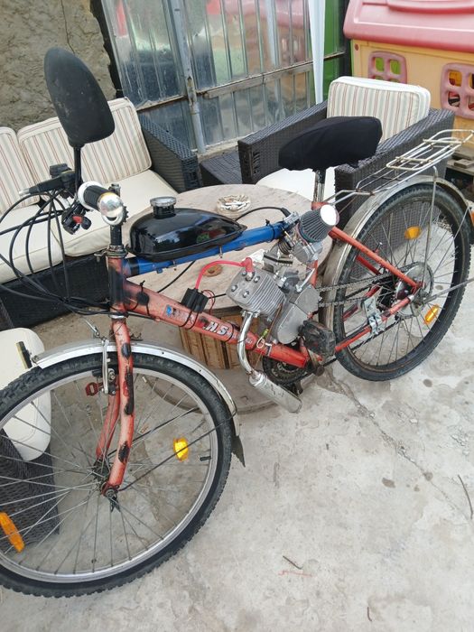 Bicicleta cu motor