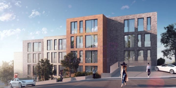 Продава се Четиристаен апартамент в Варна, Бриз - 160 кв.м за 1062 €/кв.м - Снимка #1