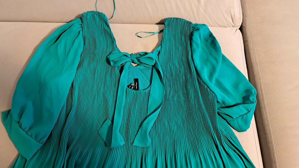 Rochita turcoaz Vero Moda, M, noua fara eticheta