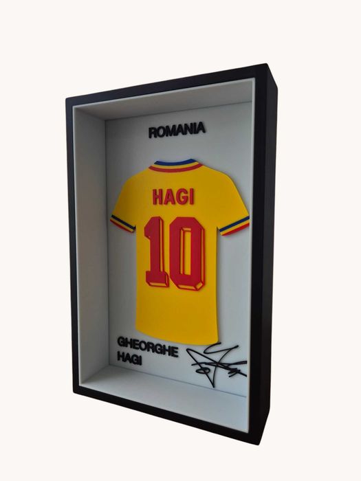 Ramă Tablou Gheorghe Hagi — Printat 3D | Decor Fotbal