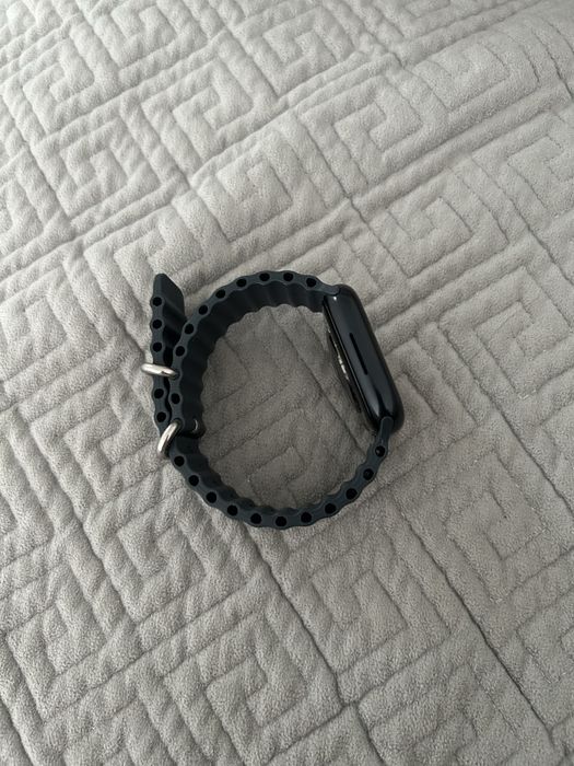 Продам Apple Watch 8  45mm