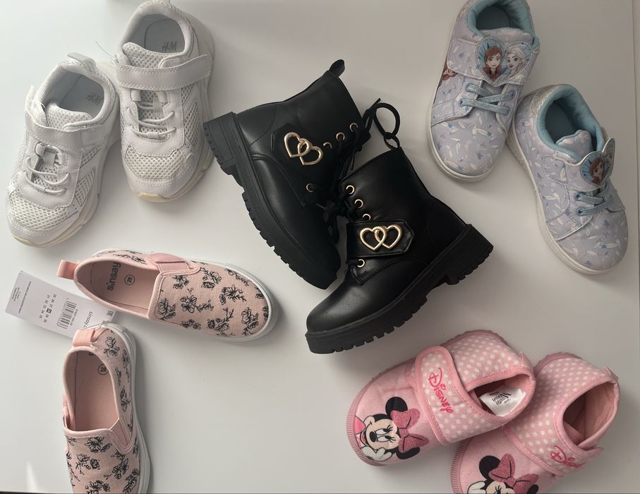 Обувки за момиченце н.28