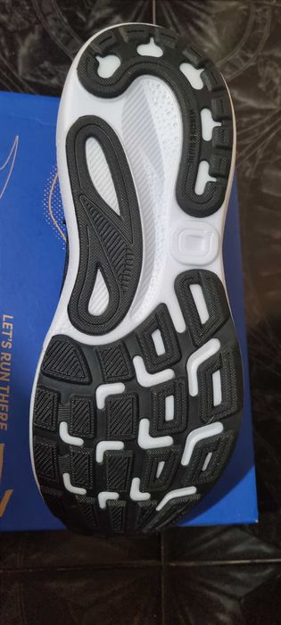 Спортни обувки- Brooks Adrenaline GTS 24