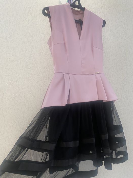 платья на мероприятие