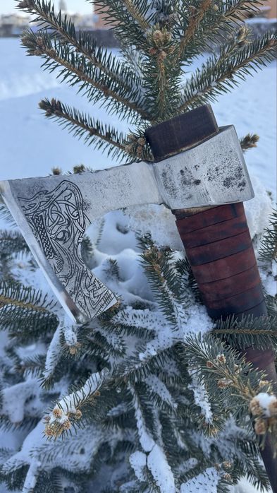 Заточка топора в бритву