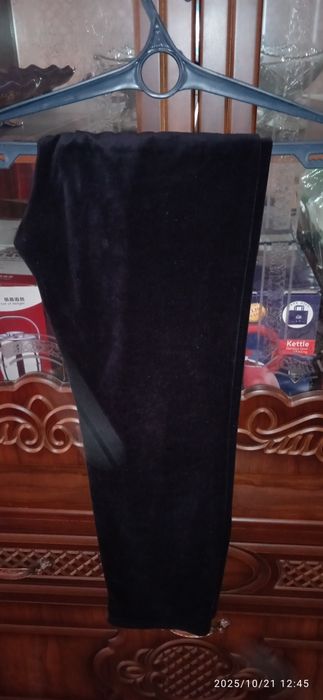 Kiyimlarni arzon 30 50 mingdan berib yuboraman