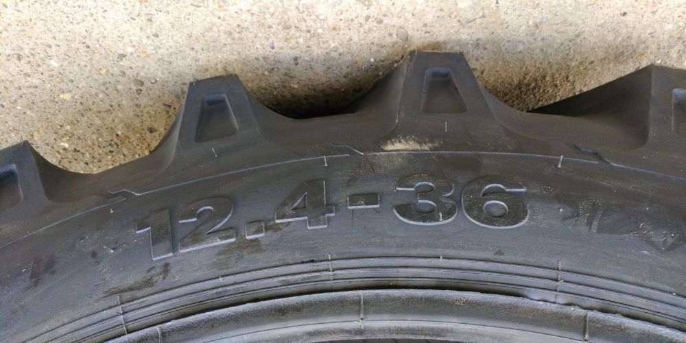 cauciucuri 12.4-36 noi cu garantie 2 ani marca OZKA 8 ply rating 2WYZ