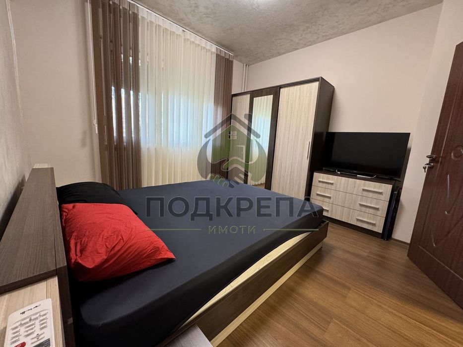 Продава се Тристаен апартамент в Пловдив, Център - 68 кв.м за 1912 €/кв.м - Снимка #1