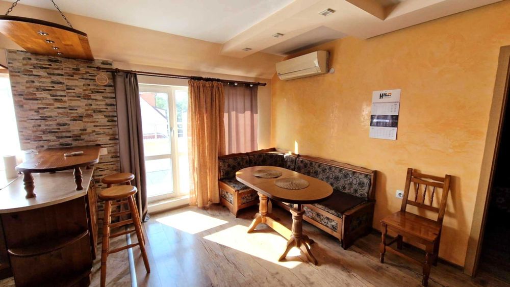 Дава се под наем Двустаен апартамент в Русе, Център - 70 кв.м за 357 € - Снимка #1