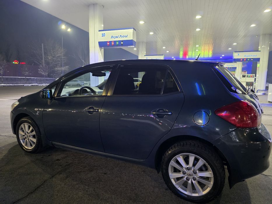 Тайота аурис 2008г продажа