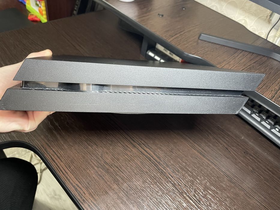 PlayStation 4 с подпиской Extra 500gb