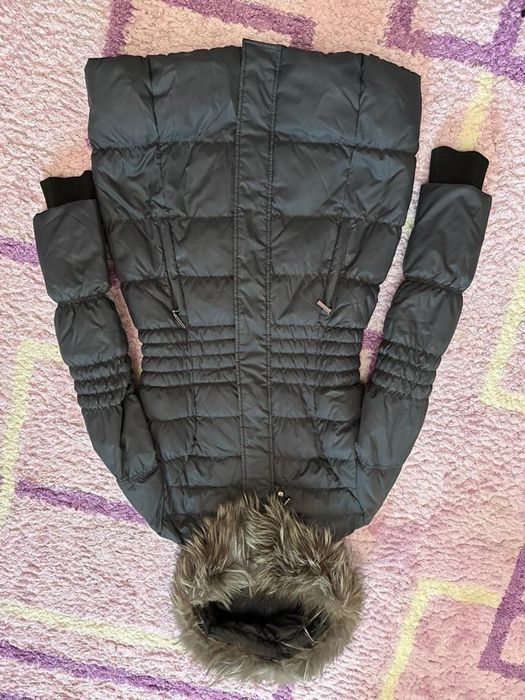 Шуба и зимние куртки.