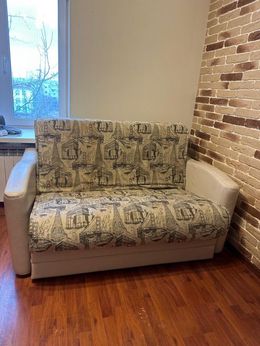 Продам диван б/у