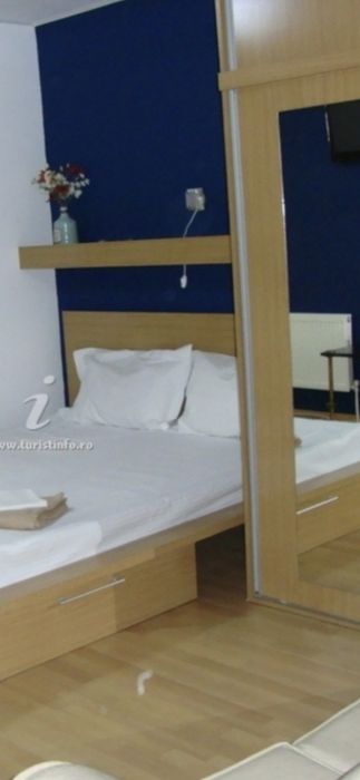 Pensiune ,Vilă:11 cam -Mamaia Nord. Str D14 Nr.7A