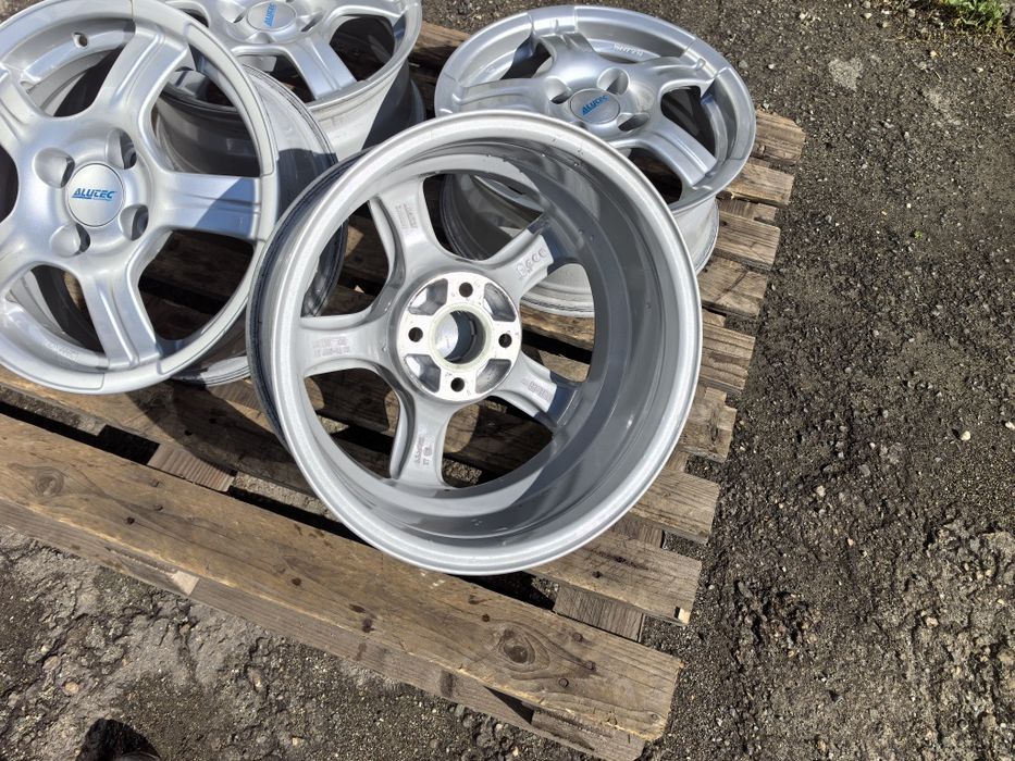 15 цола 4 х 100 мм Фолкваген / Дачия / Рено / Нисан / Хонда и други