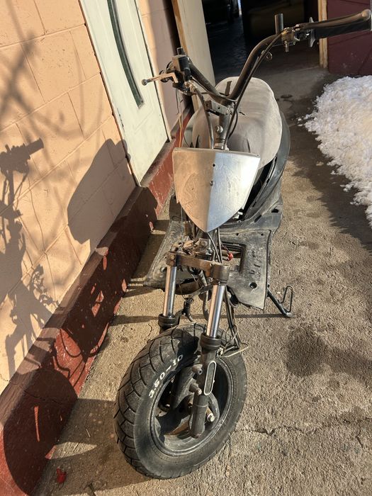 Продам мопед м8