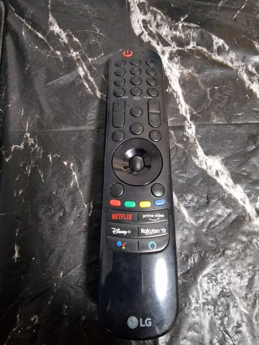Televizor LG smart Tv cu telecomanda magic remote