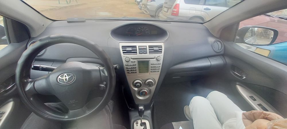 Продам Toyota Yaris
