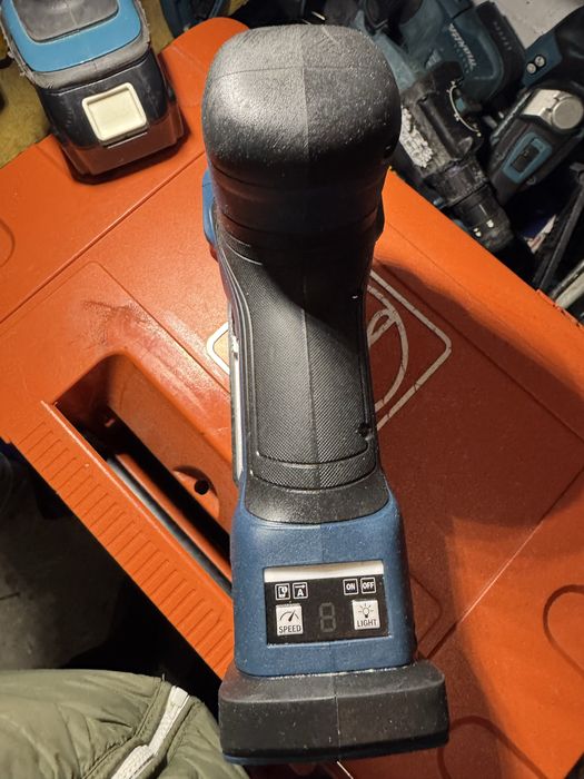 Pendular Bosch GST 18V 155 SC