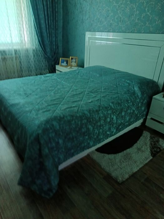 Спальный гарнитур  бу