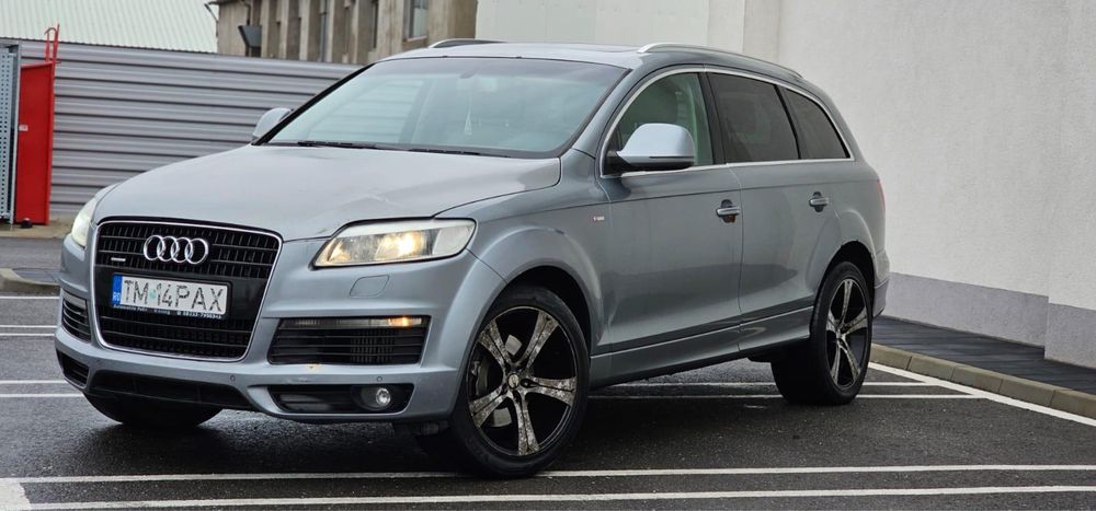 AUDI Q7 0 — imagine 2