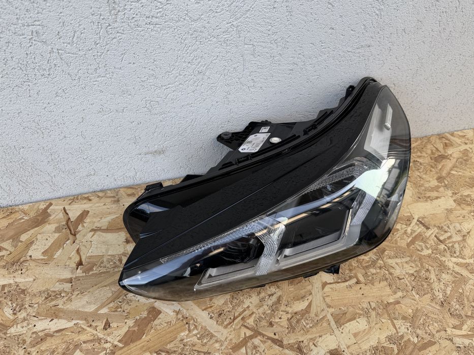 Far stanga BMW X1 U11 Full LED Original Europa