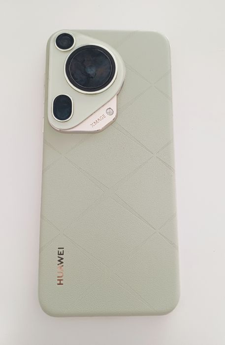 HUAWEI Pura 70 Ultra, Зелен,  изключително запазен