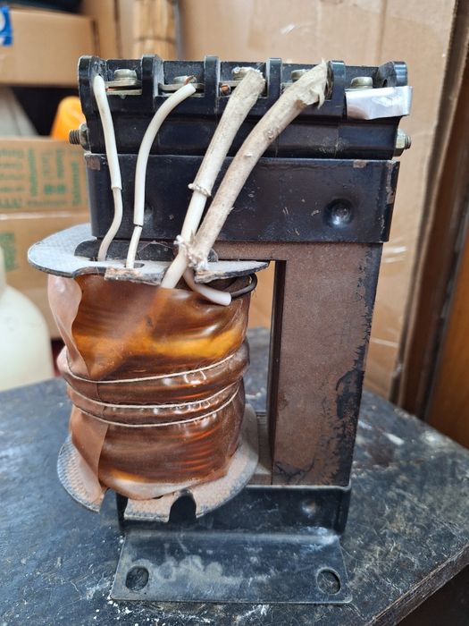 Продам трансформатор 380/36