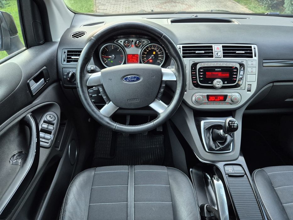 FORD Kuga 2012 — imagine 2