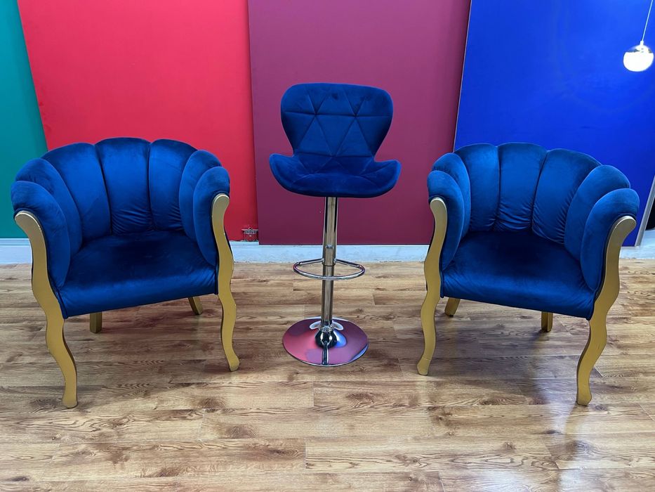 Yumshoq mebel sotiladi