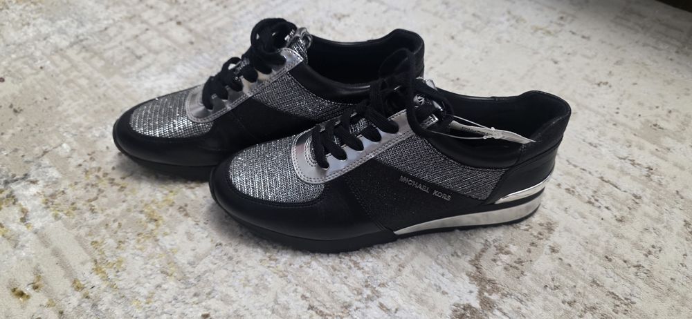 Обувки и боти  Michael Kors,Bottega