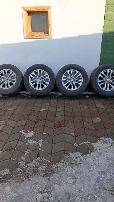 Шины с дисками лето 265/60р18