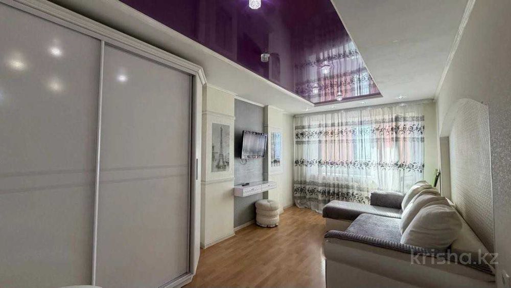 кубеева 1 комнатная с ремонтом