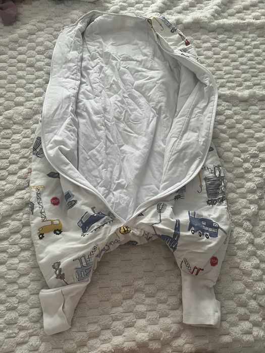 Saculet de dormit cu picioare de iarna Angel Baby