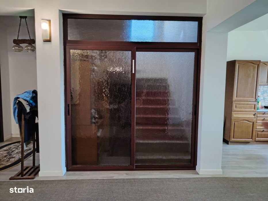 Casa de vanzare la cheie, 280 mp utili – zona Aeroport / Spitalul No