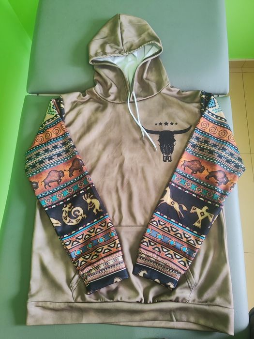 Продам костюм спортивный мужской