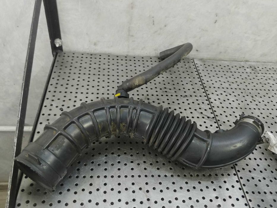 furtun admisie intercooler 1.5 dci k9k renault kangoo megane 2 scenic 2  clio 3 8200500384a