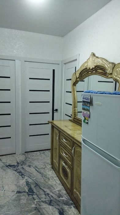 Сотилади ( продаётся)