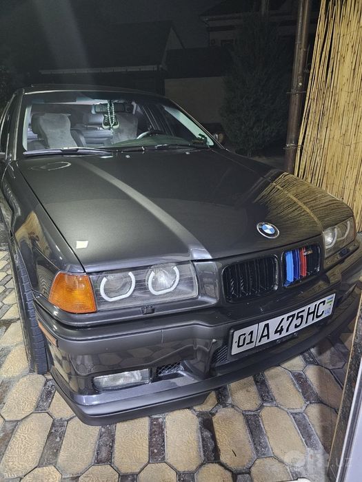 Продам BMW e36 v8 4.4