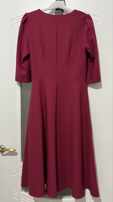 Продам новое вечернее платье