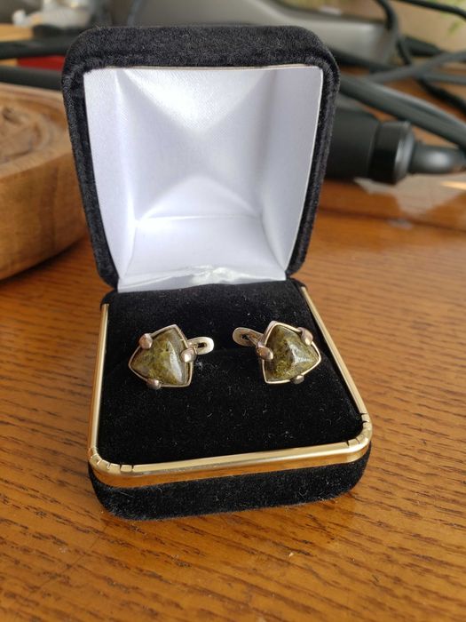 Сребърни обеци със зелен ахат