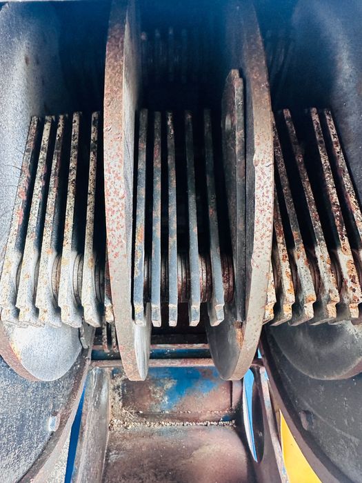 Moara ciocanele la tractor