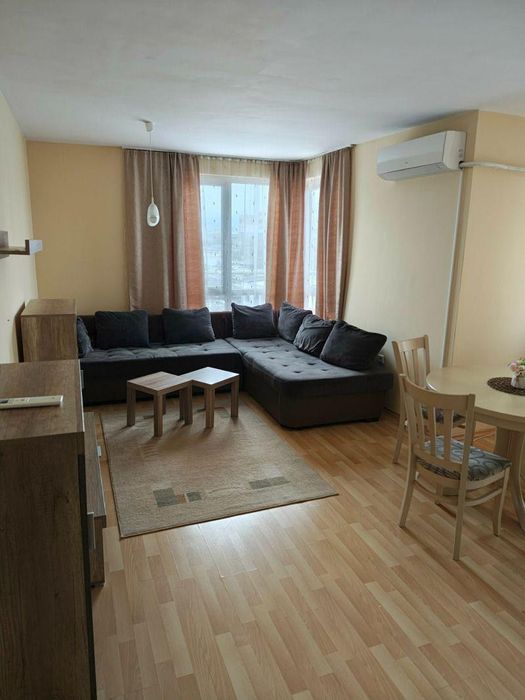 Двустаен апартамент в ж.к. Обеля.