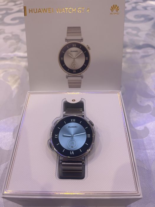 Часовник Huawei Watch GT4