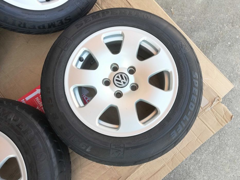 Roti 195/65 R15 Vw Golf Jetta Passat Skoda Octavia Audia A3 A4