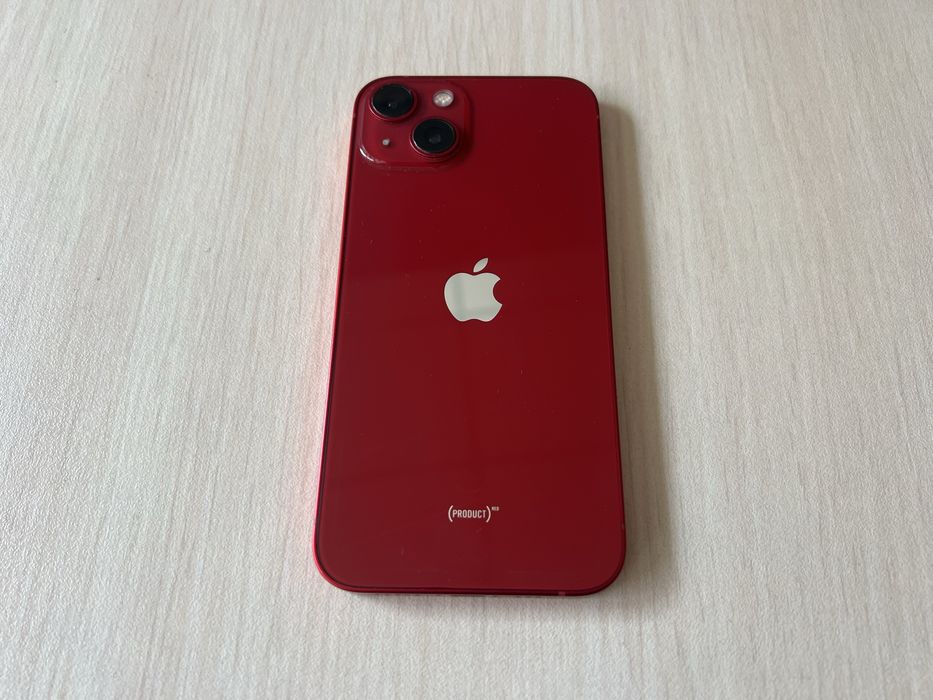Продавам Apple iPhone 13 256GB