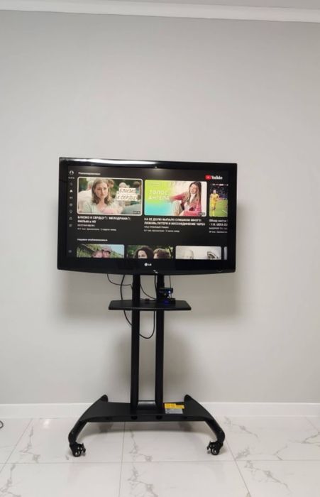 Напольные стойки для телевизора